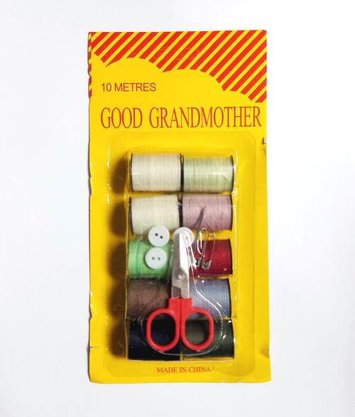 Buy Convenient 19Piece Beginners Sewing Kit with Mini Scissors Cheap